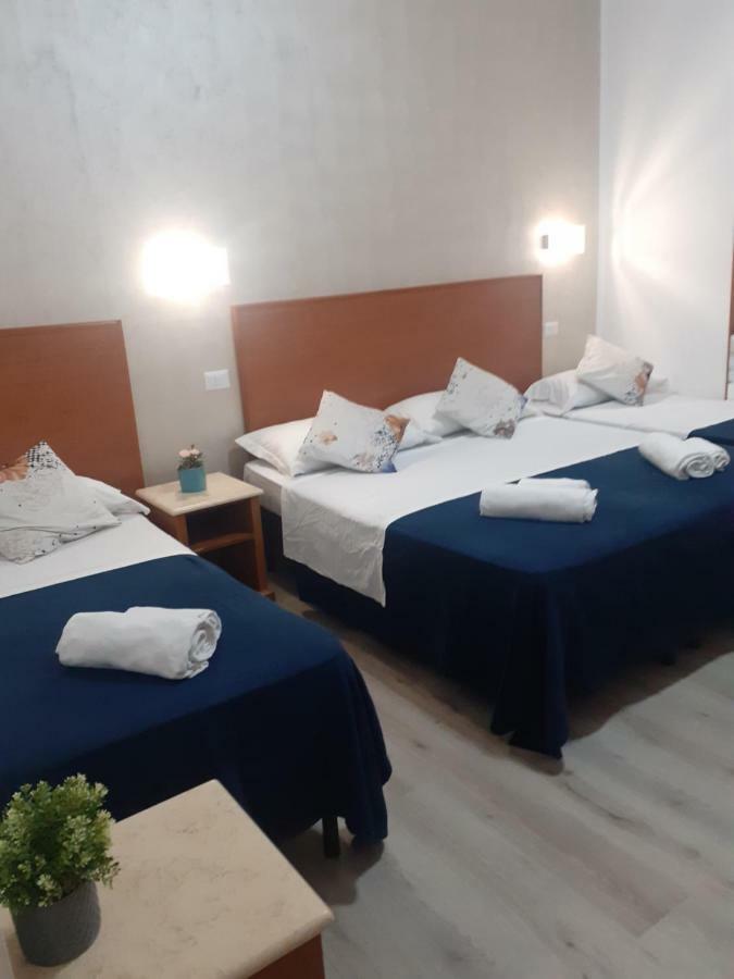 Pensión Napoleone Luxury *
